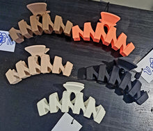 Load image into Gallery viewer, Assorted Hairclips