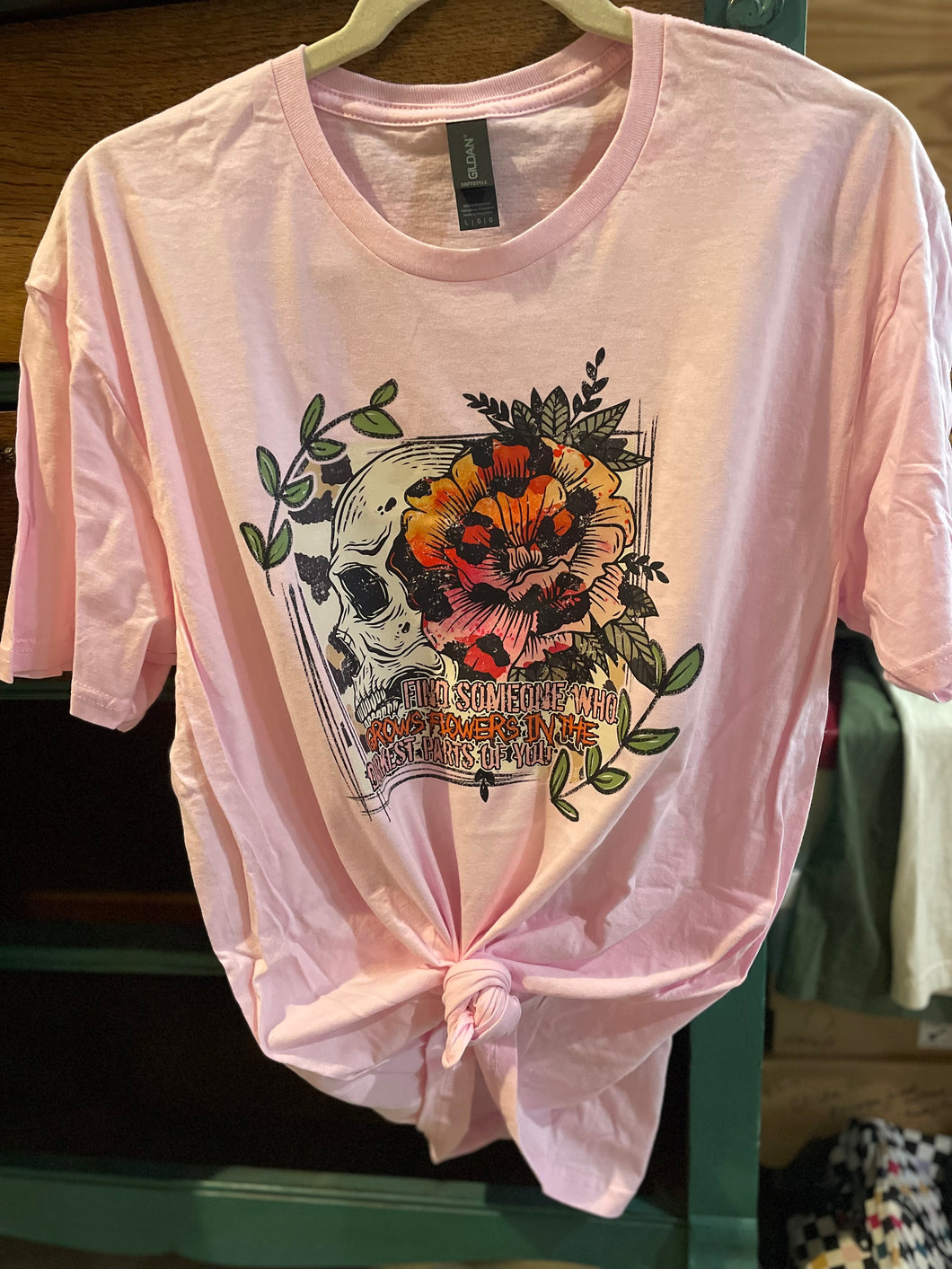 Floral skull tee