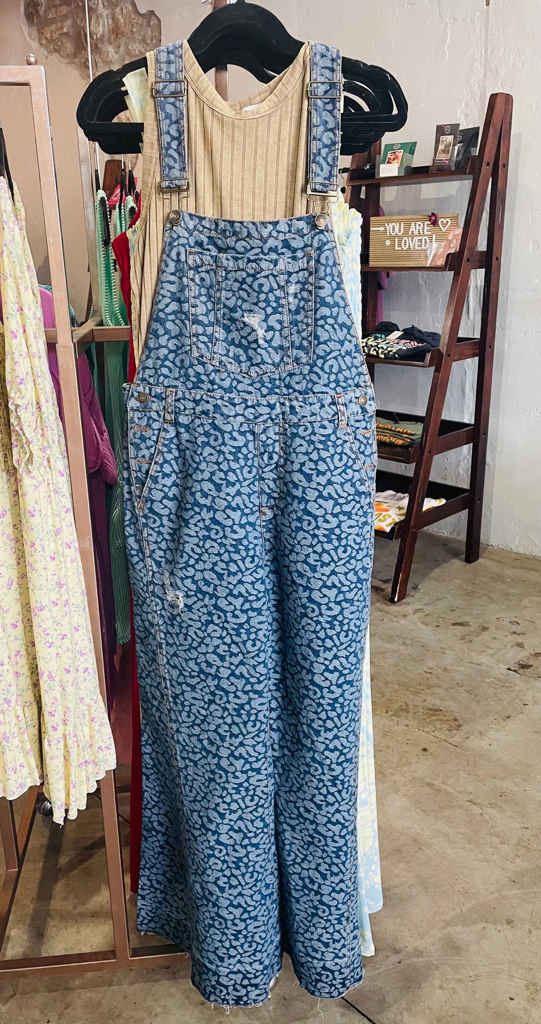 Leopard overall