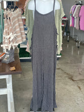 Load image into Gallery viewer, Cozy ribbed jumpsuit