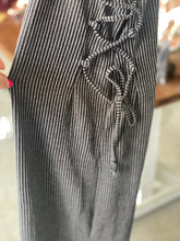 Load image into Gallery viewer, Cozy ribbed jumpsuit