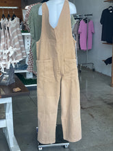 Load image into Gallery viewer, Strap jumpsuit