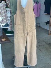 Load image into Gallery viewer, Strap jumpsuit