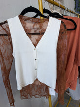 Load image into Gallery viewer, Brown lace