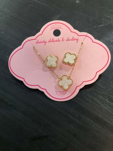 Darling set