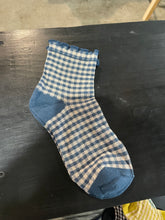 Load image into Gallery viewer, Checkered print socks