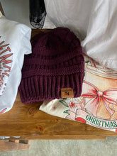 Load image into Gallery viewer, Satin beanie